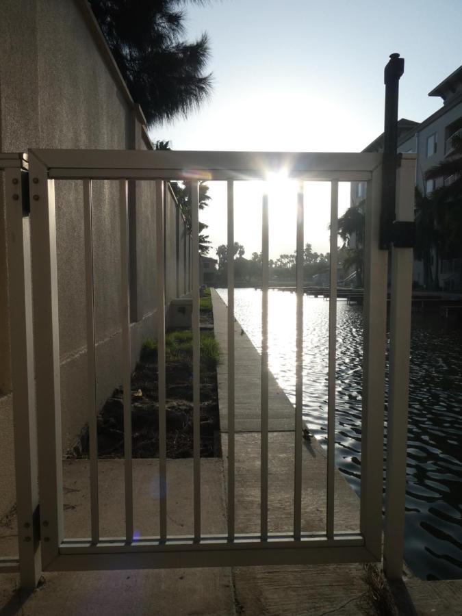 Fishermans Landing On The Bay- Las Marinas South Padre Island Exterior foto